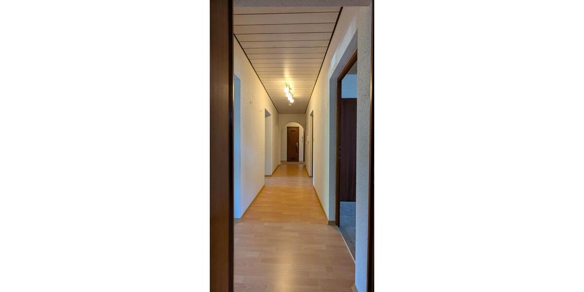 Hochparterre Würzburg Lindleinsmühle - 5 Zimmer, 104 m&sup2;, 379.000&euro; | Angebot:27221365