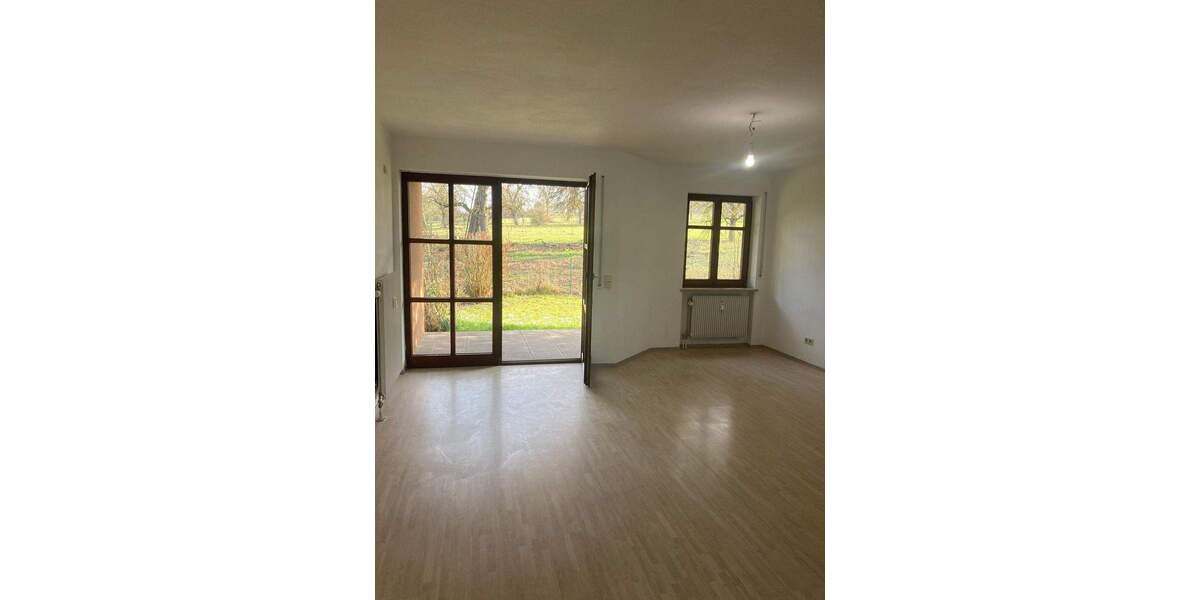 Etagenwohnung Würzburg Lengfeld - 2 Zimmer, 63 m&sup2;, 630&euro; | Angebot:25694577