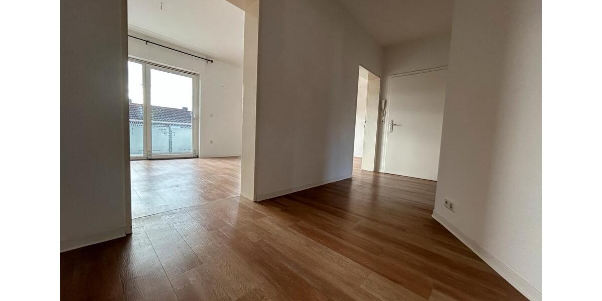 Etagenwohnung Kleinrinderfeld - 2.5 Zimmer, 100 m&sup2;, 860&euro; | Angebot:26341946
