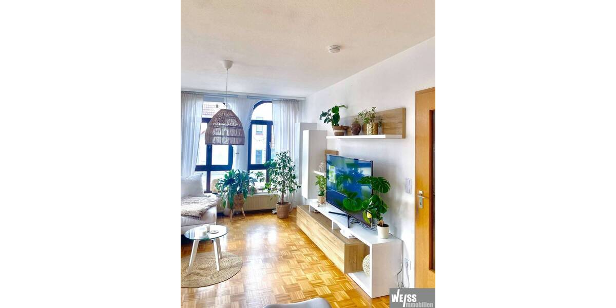 Etagenwohnung Würzburg Versbach - 2 Zimmer, 44 m&sup2;, 169.500&euro; | Angebot:26572621