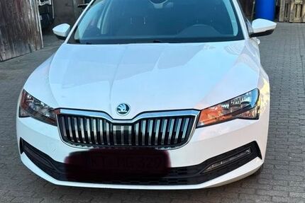 Skoda Superb 164.000 km 17.800 &euro; Schwarzach 97359