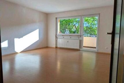 Wohnung Würzburg Heuchelhof - 3 Zimmer, 73 m&sup2;, 900&euro; | Angebot:25402242