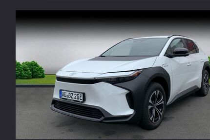 Toyota bZ4X 2.500 km 52.990 € Würzburg 97076