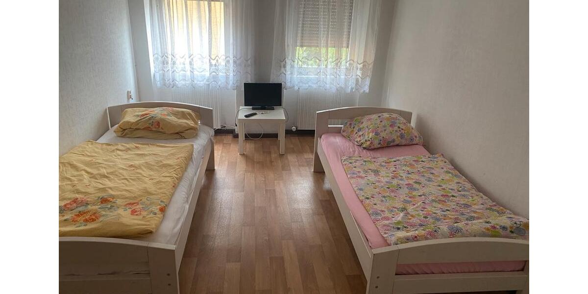 Mehrfamilienhaus, Wohnhaus Zell am Main - 6 Zimmer, 143 m&sup2;, 580.000&euro; | Angebot:26992712