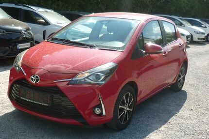 Toyota Yaris 58.212 km 13.500 &euro; Estenfeld bei Würzburg 97230