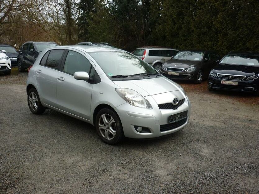 Yaris