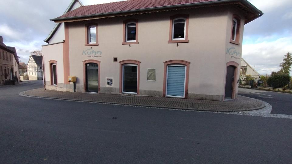 Laden, Büro Bütthard Ortsmitte zimmer