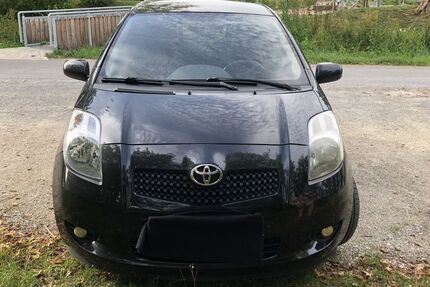 Toyota Yaris 496.000 km 999 &euro; Röthlein 97520