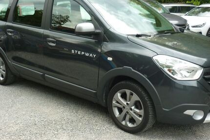 Dacia Lodgy 127.000 km 7.990 &euro; Estenfeld bei Würzburg 97230