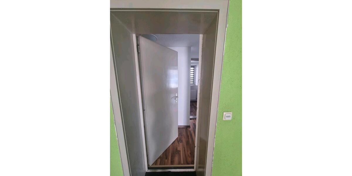 Mehrfamilienhaus, Wohnhaus Giebelstadt - 3 Zimmer, 64 m&sup2;, 900&euro; | Angebot:27617171