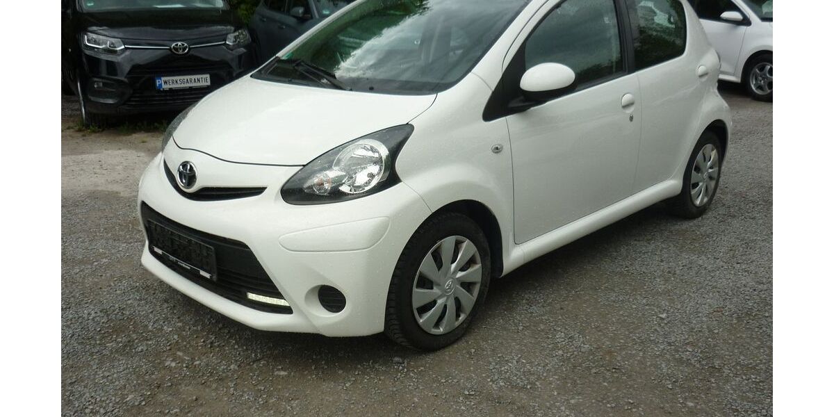 Toyota Aygo (X) 80.700 km 4.999 &euro; Estenfeld bei Würzburg 97230