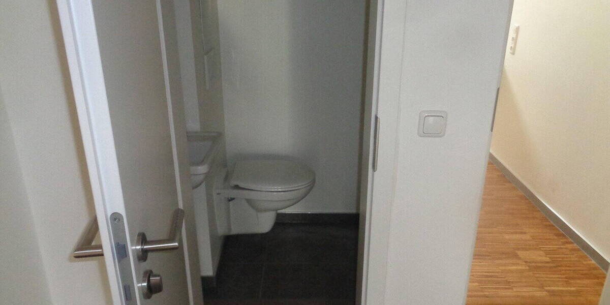 Etagenwohnung Würzburg Zellerau - 4 Zimmer, 124 m&sup2;, 1.630&euro; | Angebot:26290130