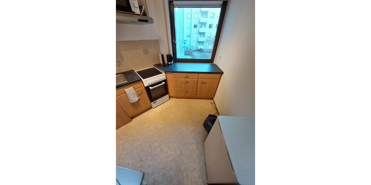 Etagenwohnung Höchberg - 1 Zimmer, 36 m&sup2;, 360&euro; | Angebot:24981671