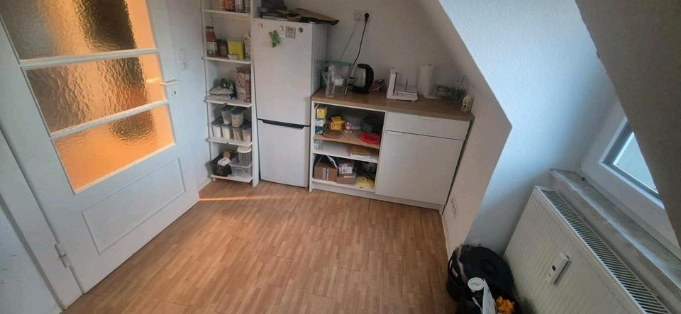 Dachgeschoßwohnung Würzburg Dürrbachau - 2 Zimmer, 30 m&sup2;, 623&euro; | Angebot:25657045