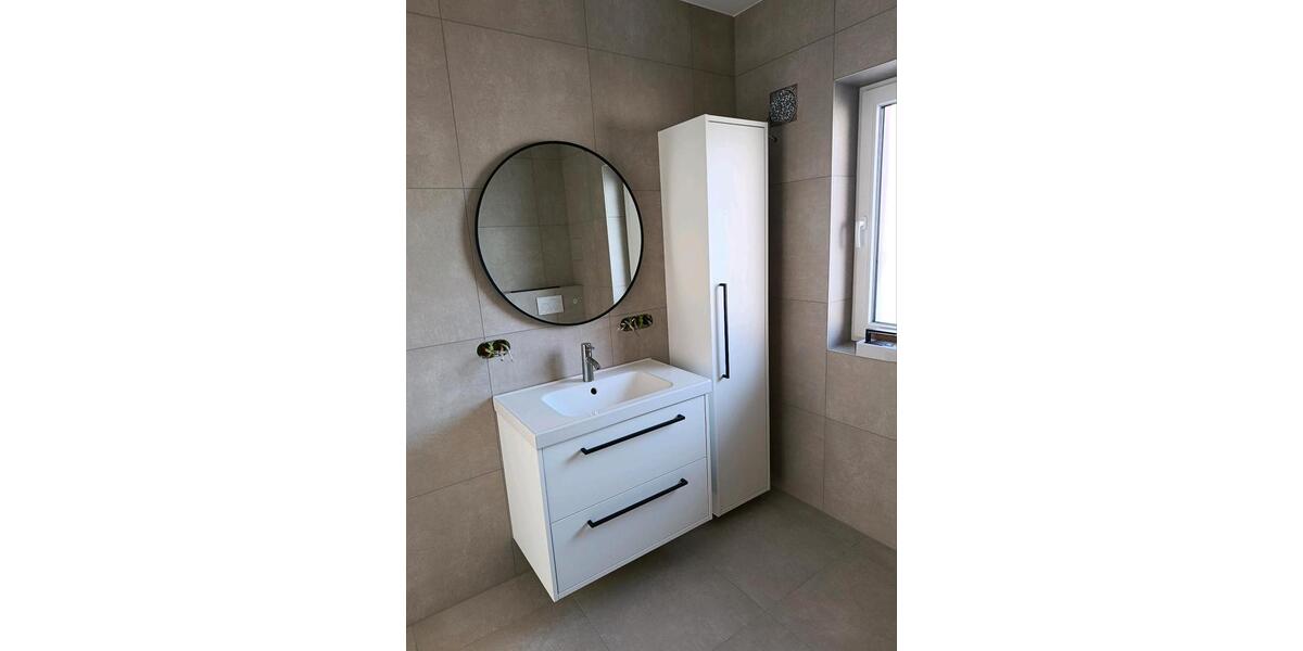 Etagenwohnung Gerbrunn - 2 Zimmer, 65 m&sup2;, 480&euro; | Angebot:24750832