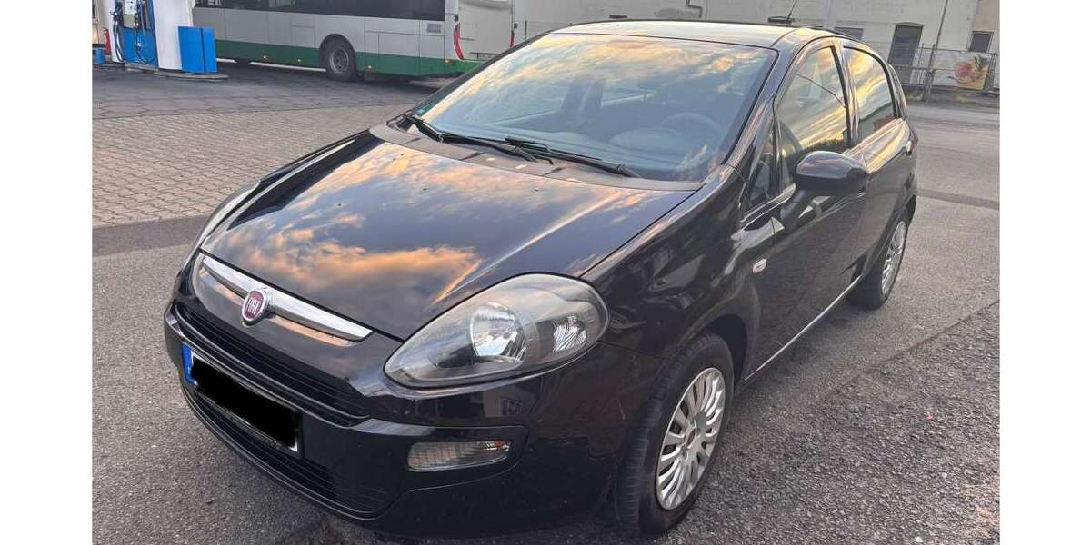 Fiat Punto 158.000 km 3.499 € Volkach 97332