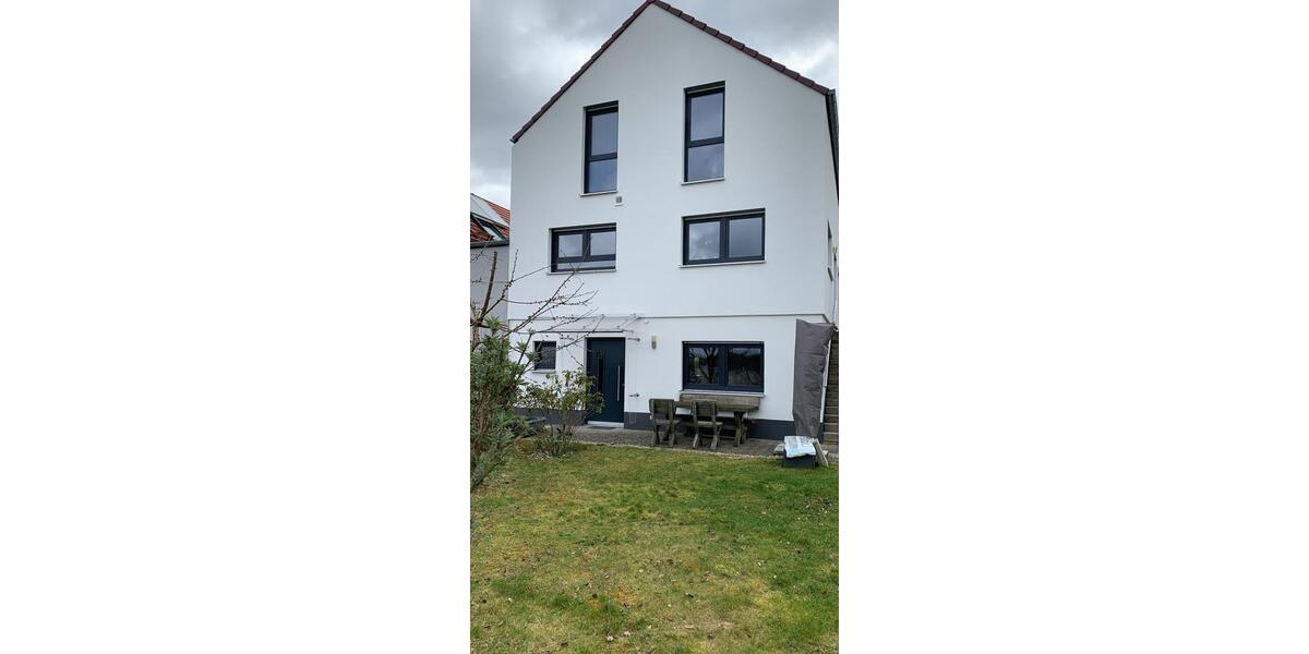 Einfamilienhaus Gerbrunn - 6 Zimmer, 176 m&sup2;, 890.000&euro; | Angebot:25017179