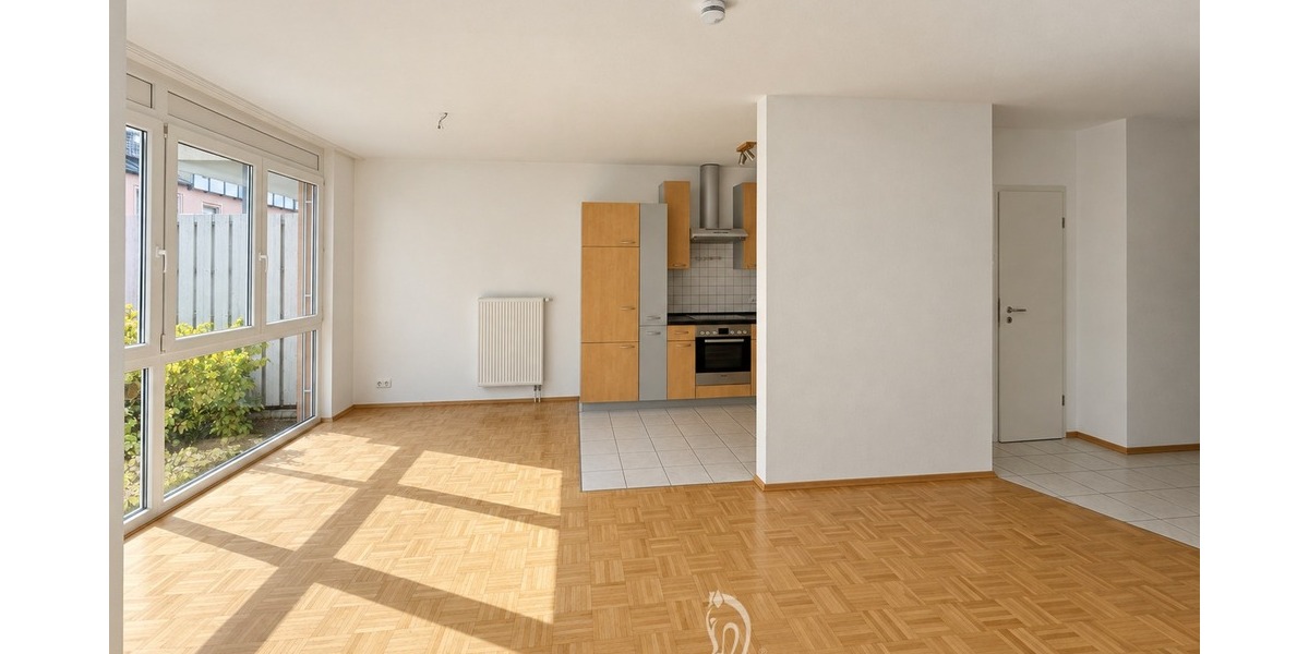 Altersgerecht, Aufzug und Stellplatz: Helle 2-Zimmer-Wohnung mit Balkonloggia - Etagenwohnung Würzburg Zellerau | Angebot:27134349