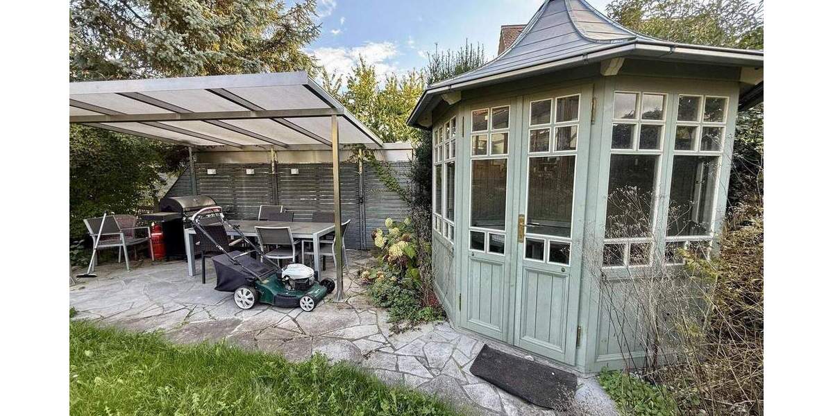 Bungalow Iphofen - 6 Zimmer, 160 m&sup2;, 1.880&euro; | Angebot:25730263