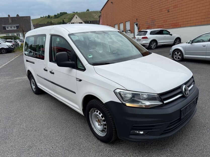 VW Caddy 173.000 km 10.709 € Würzburg 97084