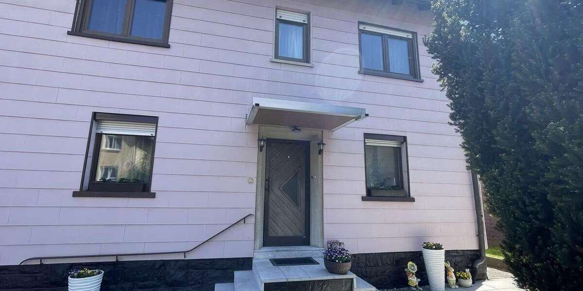 Einfamilienhaus Reichenberg - 9 Zimmer, 250 m&sup2;, 495.000&euro; | Angebot:23656580