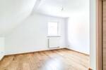 Einfamilienhaus Waldbüttelbrunn - 3 Zimmer, 72 m&sup2;, 880&euro; | Angebot:26596740