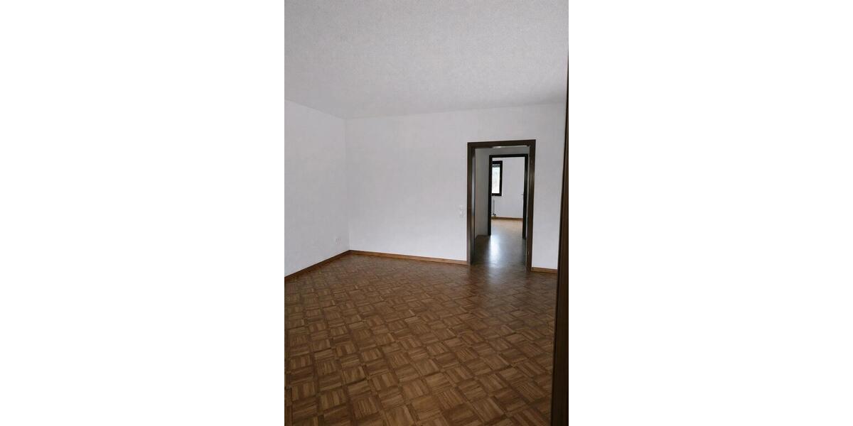 Etagenwohnung Tauberbischofsheim - 3 Zimmer, 78 m&sup2;, 205.000&euro; | Angebot:24870347