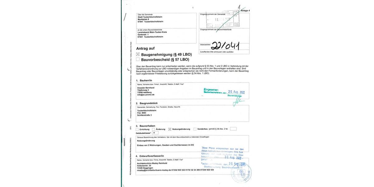 Handwerker aufgepasst. Rohbau-zwei DGWohnungen mit viel Potential 8 zimmer