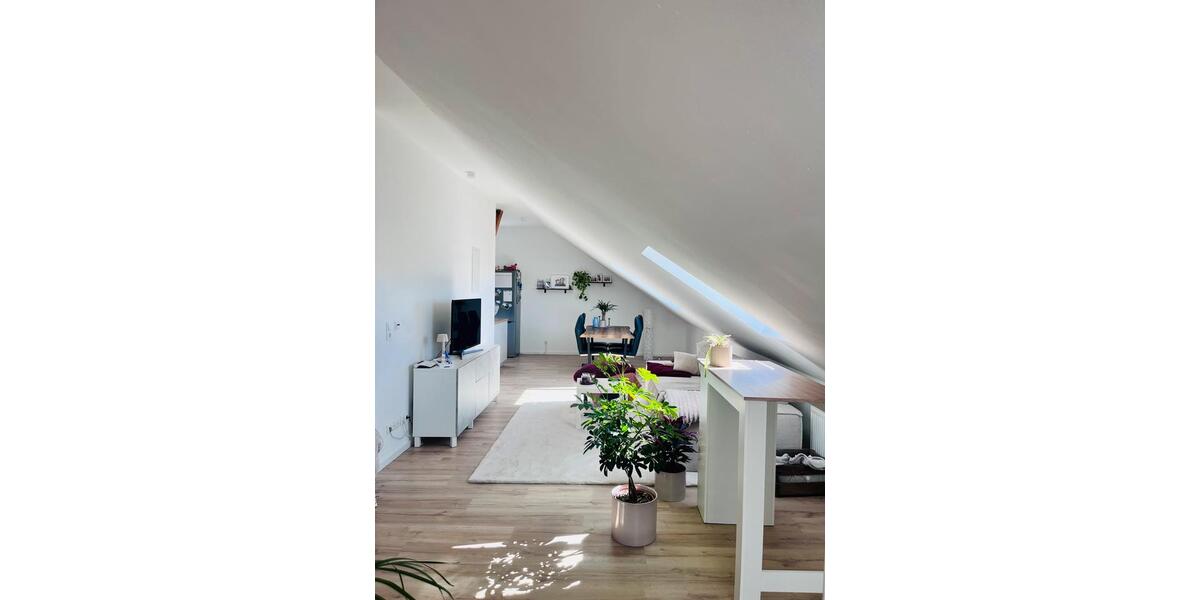 Dachgeschoßwohnung Dettelbach - 2 Zimmer, 64 m&sup2;, 720&euro; | Angebot:26538614