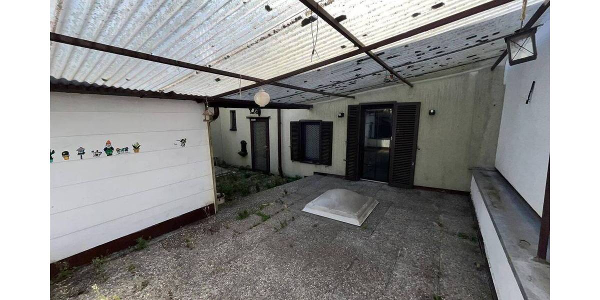 Mehrfamilienhaus, Wohnhaus Tauberbischofsheim - 8 Zimmer, 300 m&sup2;, 192.500&euro; | Angebot:25706844