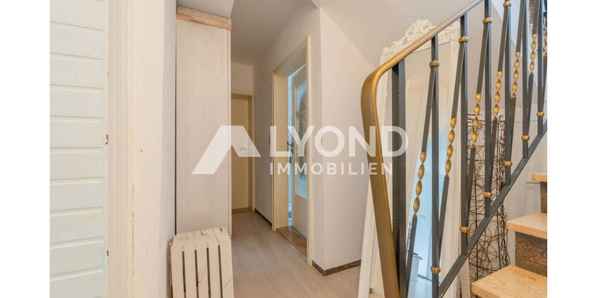 Einfamilienhaus Wipfeld - 7 Zimmer, 177 m&sup2;, 389.000&euro; | Angebot:26594795