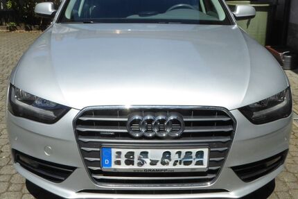 Audi A4 140.000 km 10.600 € Helmstadt 97264