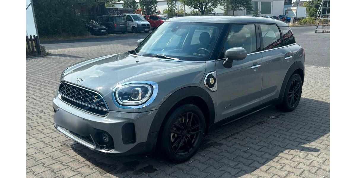 Mini Countryman SE (Cooper) 32.300 km 22.190 &euro; Rimpar 97222