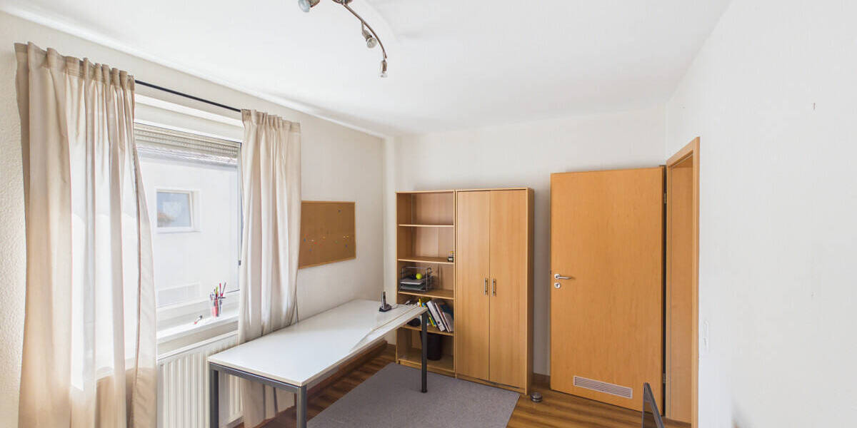 Etagenwohnung Würzburg / Grombühl Grombühl - 3 Zimmer, 69 m&sup2;, 267.000&euro; | Angebot:26218001