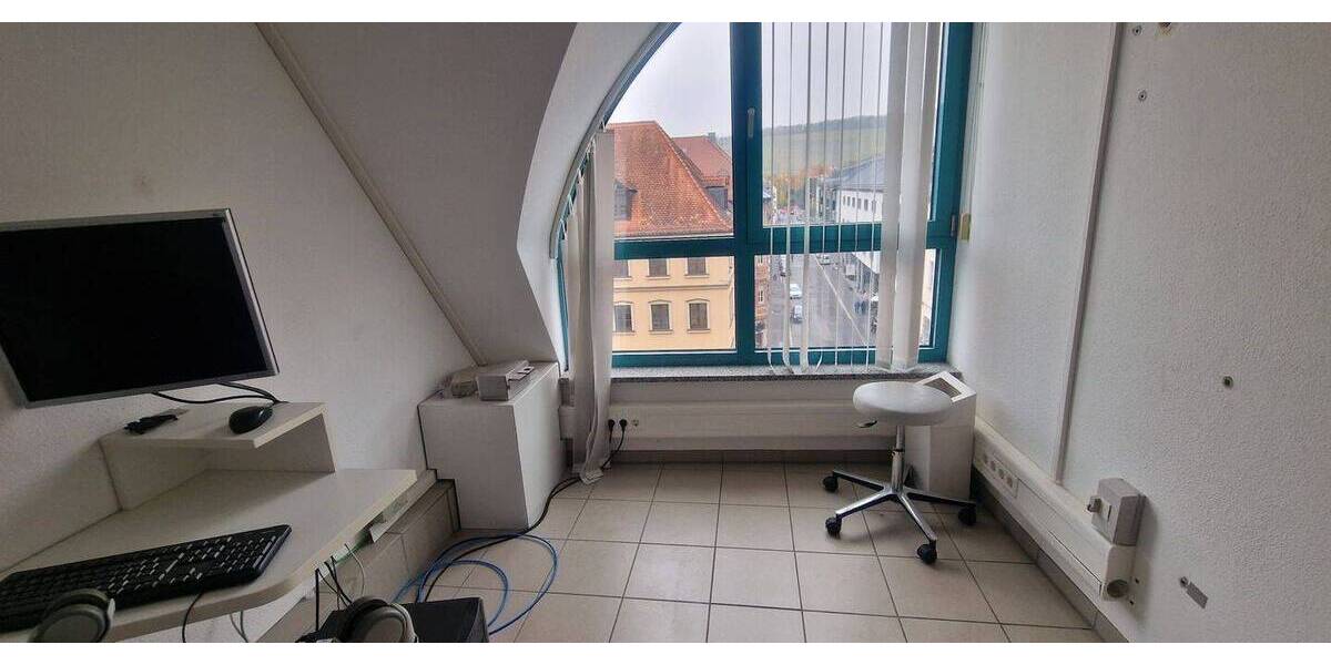 Gewerbeobjekt Würzburg Altstadt - 4 Zimmer, 106 m&sup2;, 1.290&euro; | Angebot:26643781