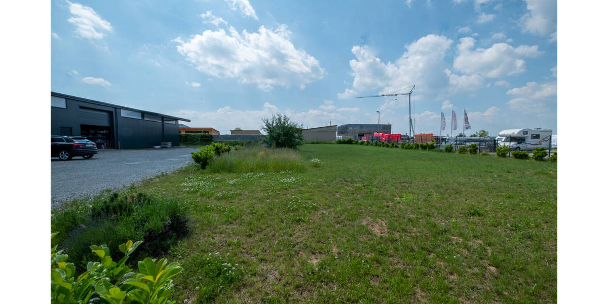 Gewerbeobjekt Giebelstadt - 6.600&euro; | Angebot:26043300