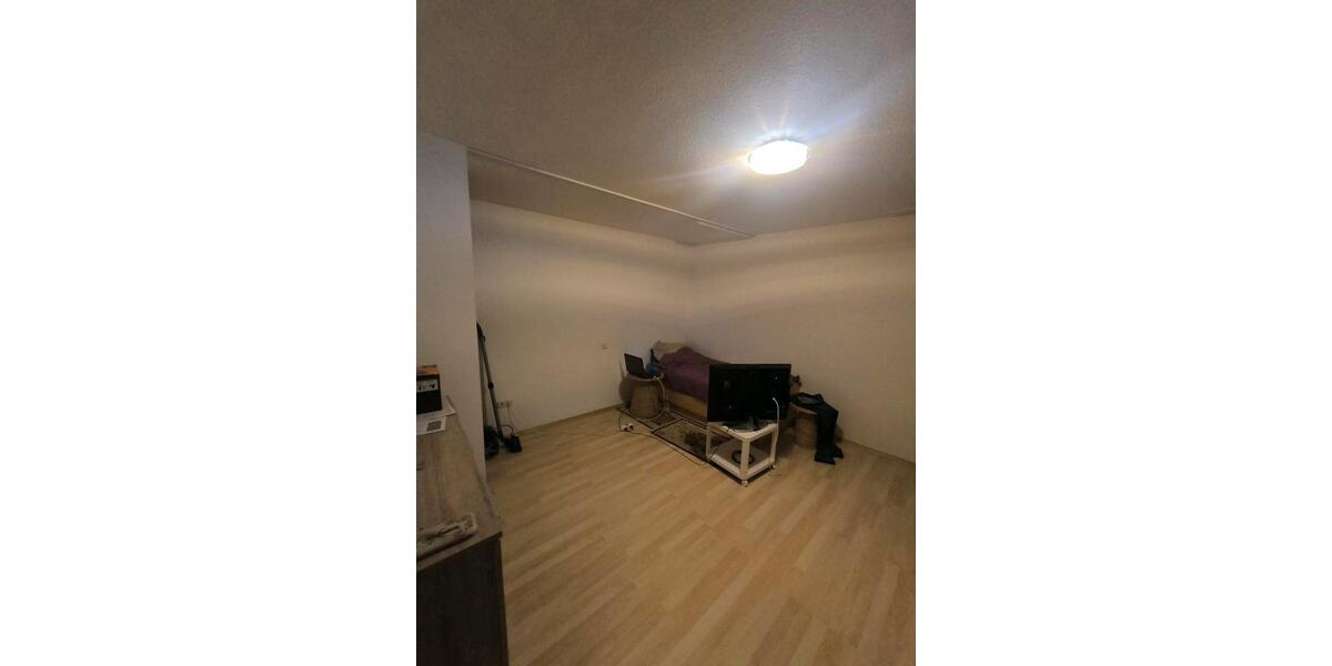Etagenwohnung Rottendorf - 4 Zimmer, 123 m&sup2;, 1.090&euro; | Angebot:25017965