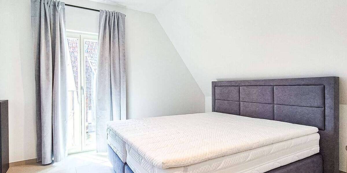 Mehrfamilienhaus, Wohnhaus Frickenhausen am Main - 3 Zimmer, 125 m&sup2;, 1.490&euro; | Angebot:26475835