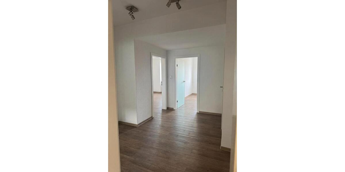 Etagenwohnung Würzburg - 5 Zimmer, 168 m&sup2;, 1.820&euro; | Angebot:26531530