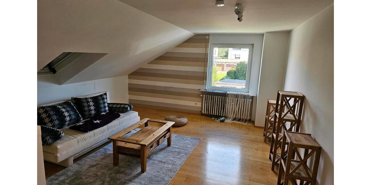 Dachgeschoßwohnung Eisingen - 2 Zimmer, 65 m&sup2;, 890&euro; | Angebot:24837341
