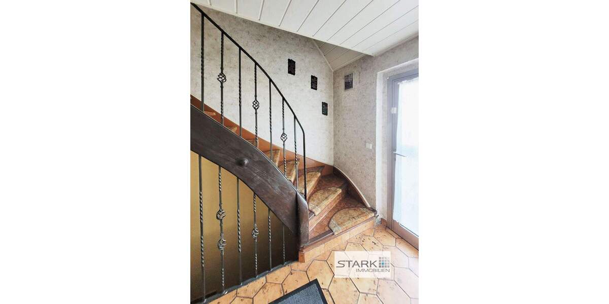 Mehrfamilienhaus, Wohnhaus Kirchheim - 7 Zimmer, 264.000&euro; | Angebot:26512826
