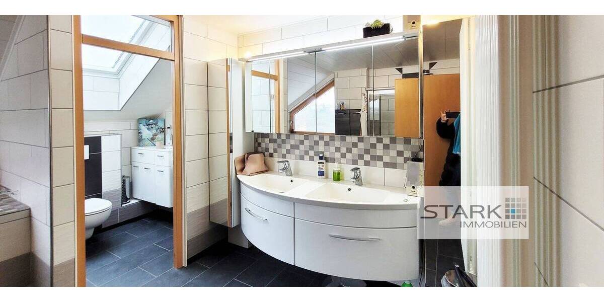 Einfamilienhaus Grünsfeld - 7 Zimmer, 180 m&sup2;, 549.000&euro; | Angebot:25668945