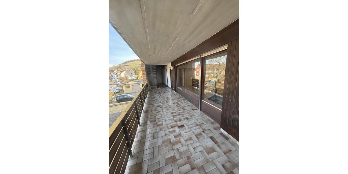 Maisonettenwohnung Randersacker - 4 Zimmer, 117 m&sup2;, 850&euro; | Angebot:25408924