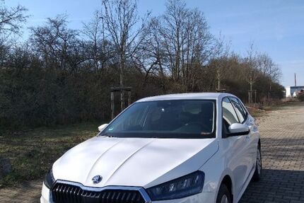 Skoda Fabia 27.600 km 15.850 &euro; Grafenrheinfeld 97506