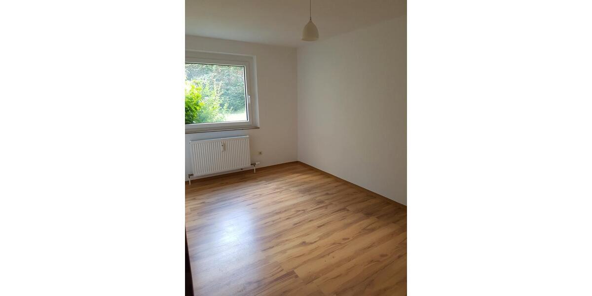 Erdgeschoßwohnung Würzburg Heuchelhof - 3 Zimmer, 80 m&sup2;, 289.000&euro; | Angebot:26281486
