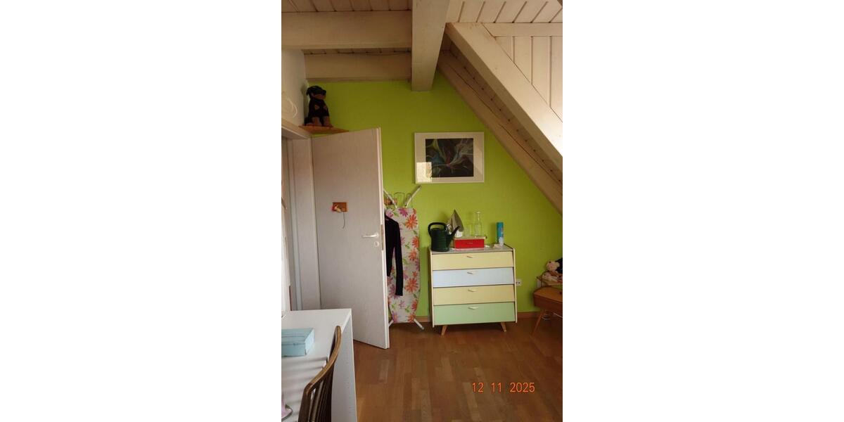 Dachgeschoßwohnung Bergrheinfeld - 5 Zimmer, 166 m&sup2;, 460.000&euro; | Angebot:24840142