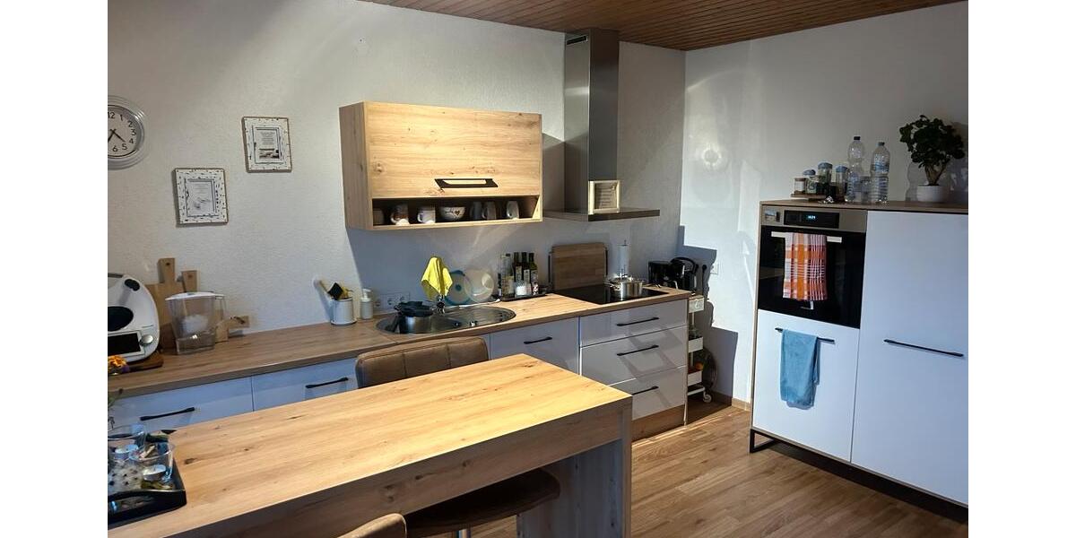 Doppelhaushälfte Ochsenfurt - 5 Zimmer, 150 m&sup2;, 1.500&euro; | Angebot:27617128