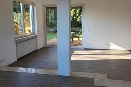 Wohnung Margetshöchheim - 5 Zimmer, 146 m&sup2;, 1.730&euro; | Angebot:26589431