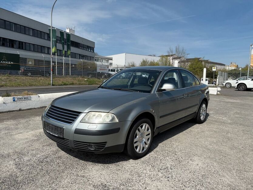 VW Passat 216.912 km 1.790 € Würzburg 97076
