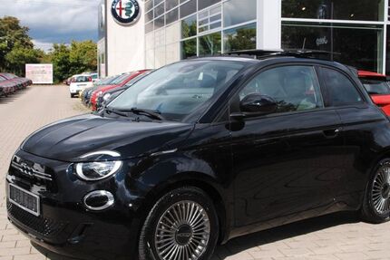 Fiat 500e 31.750 km 17.590 € Würzburg 97076